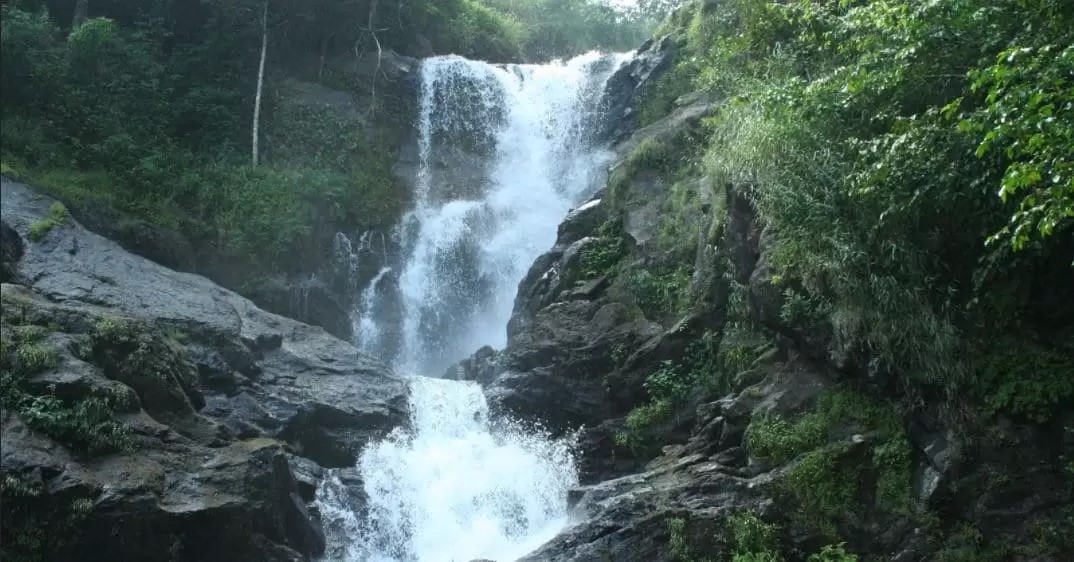 Iruppu Waterfalls